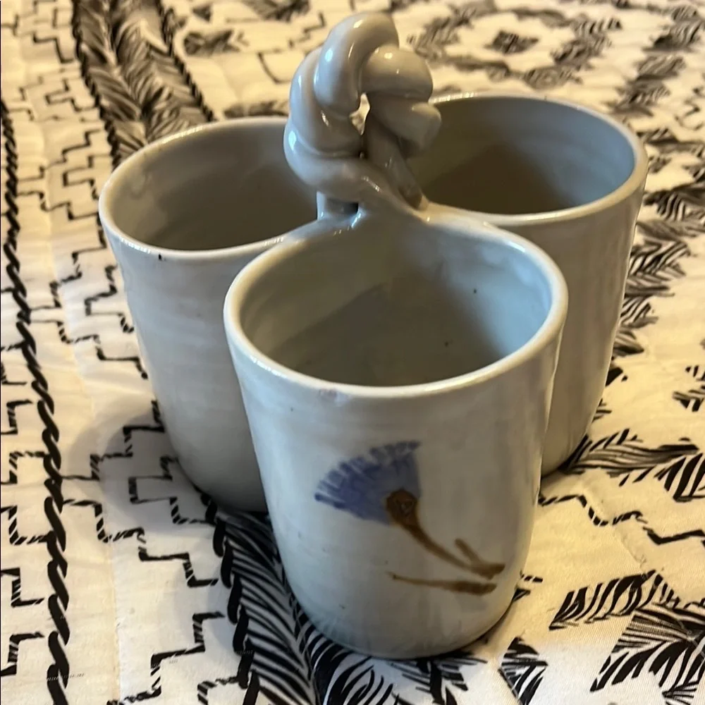 Three Cup Compartment Organizer